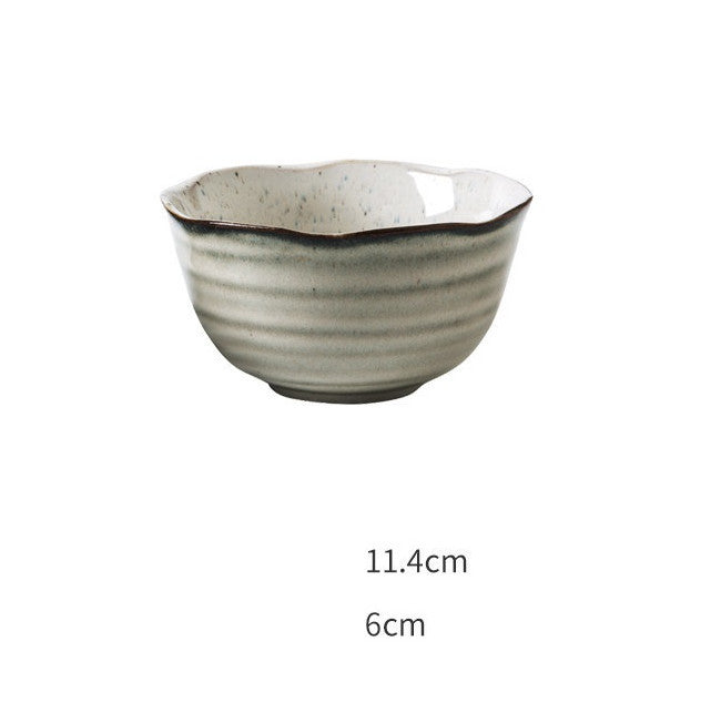 Stoviglie giapponesi in ceramica