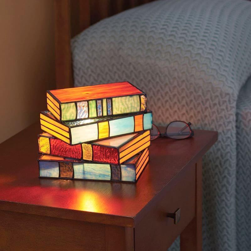 Lampada a Forma di Libri