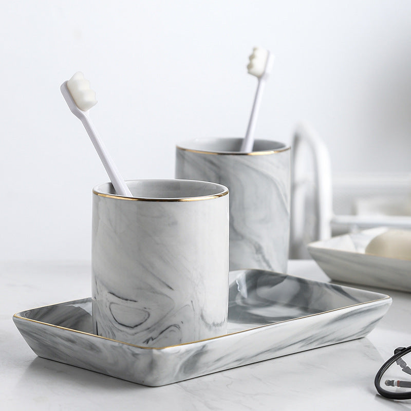 Accessori per spazzolino e dentifricio