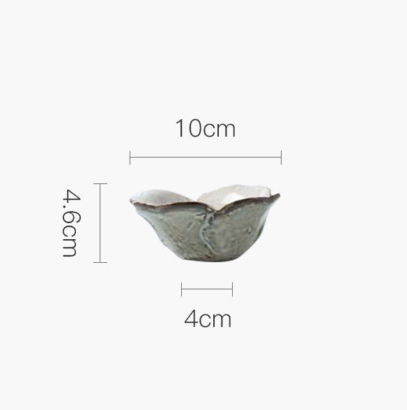 Stoviglie giapponesi in ceramica