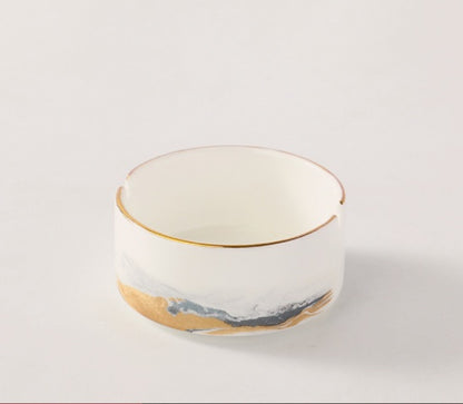 Set di stoviglie in stile cinese