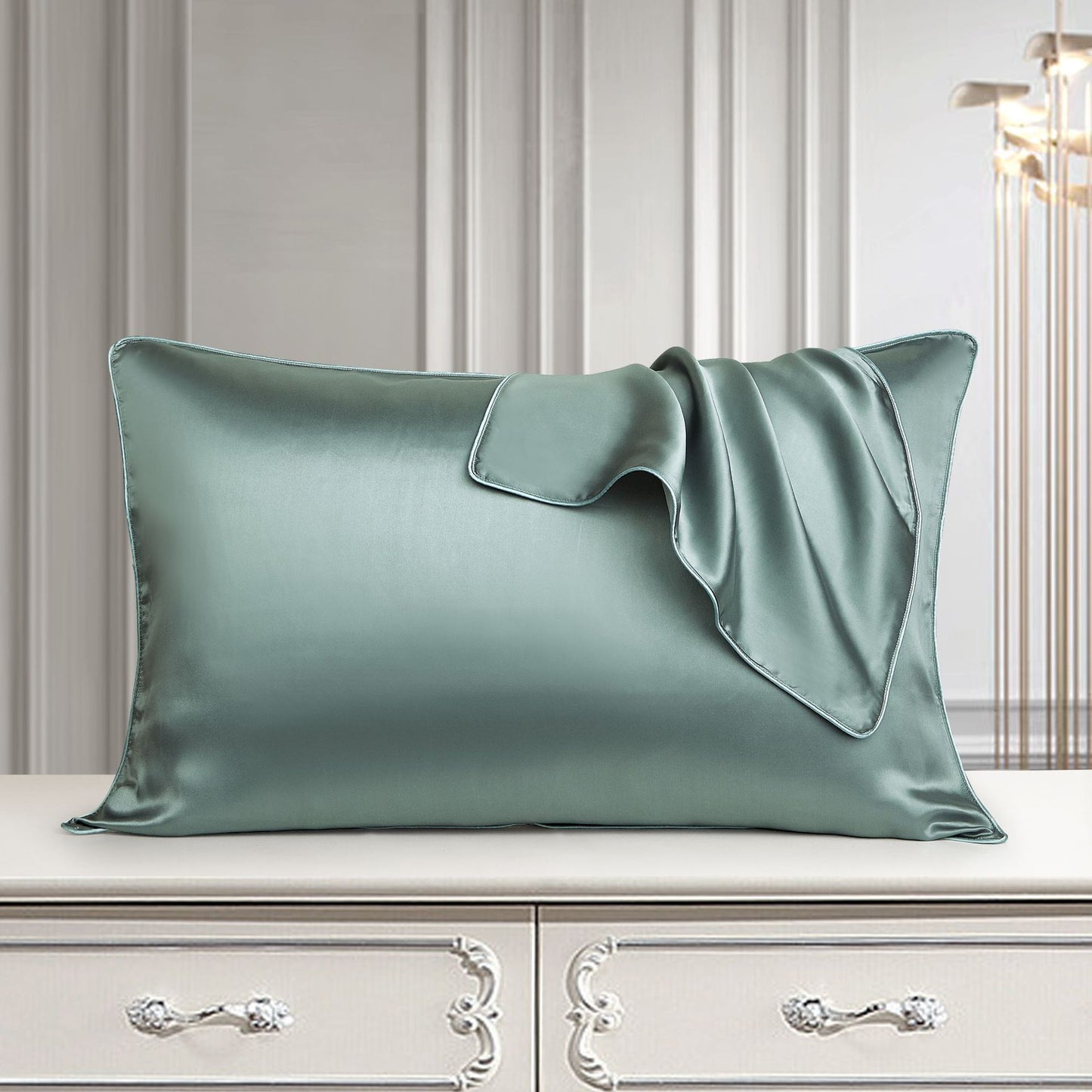 Silk pillowcase
