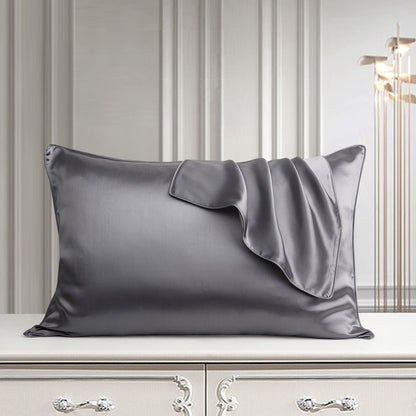 Silk pillowcase