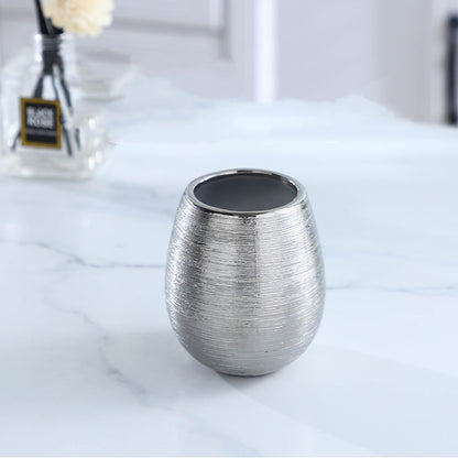 Accessori per il bagno in ceramica