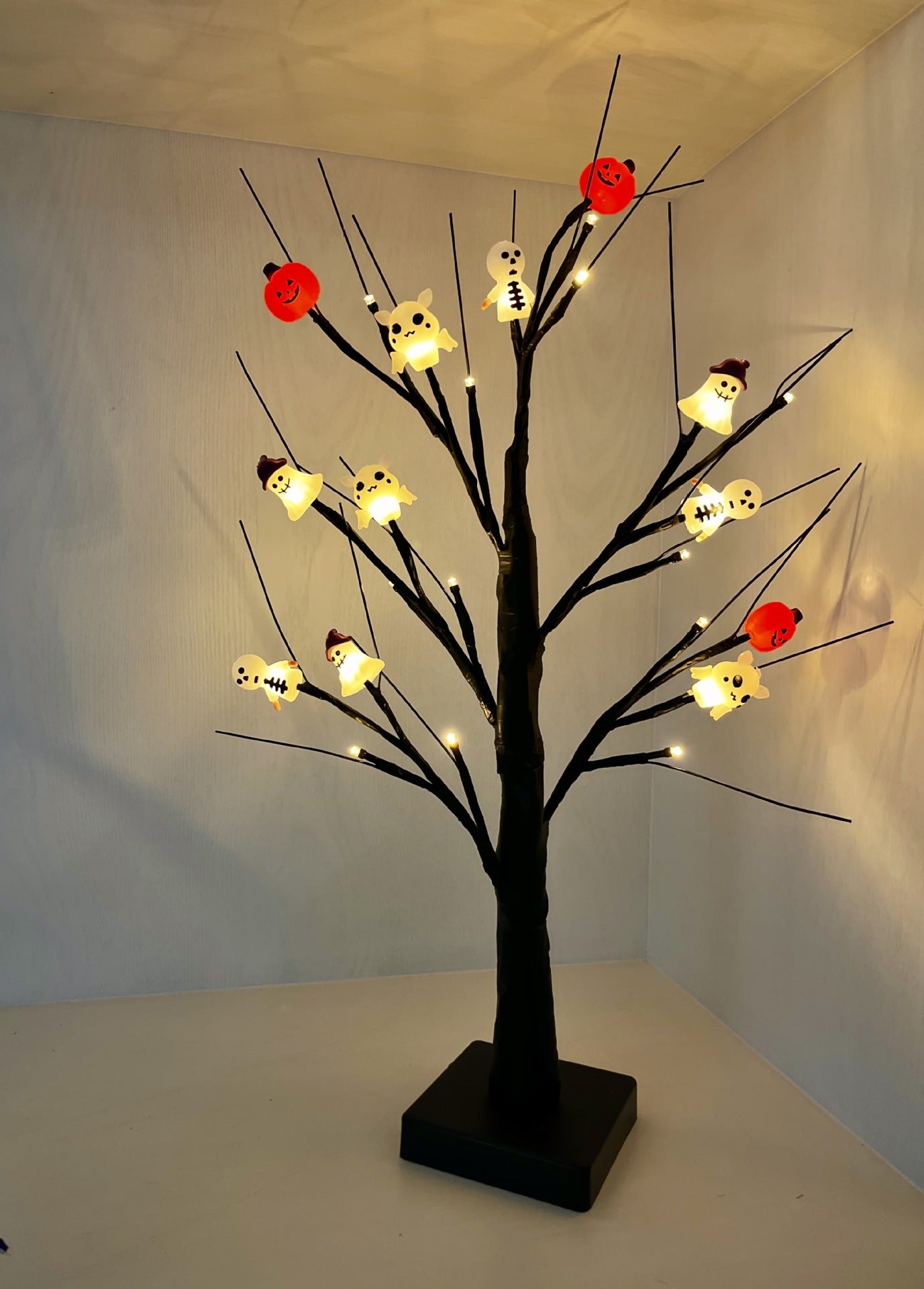 Albero luminoso LED di Halloween
