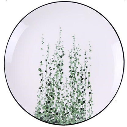 Ceramic plate with plant design