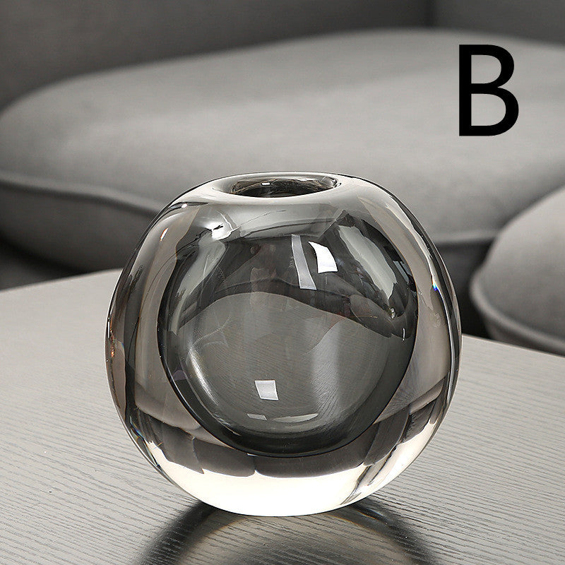 Vaso moderno in vetro