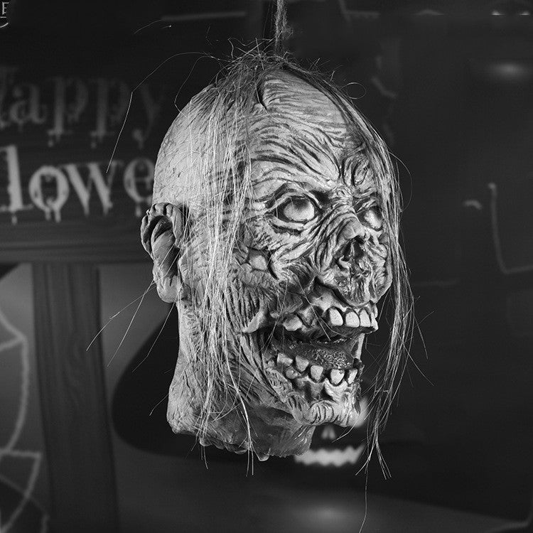 Decorazione di Halloween – Mummia appesa per casa infestata