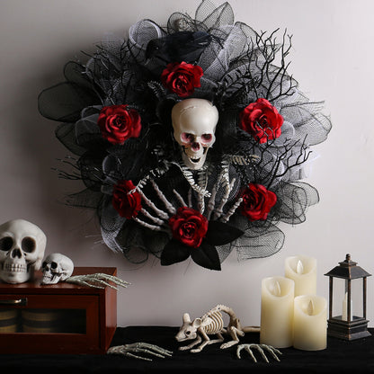 Decorazione di Halloween – Ghirlanda con teschio di fantasma e rose rosse