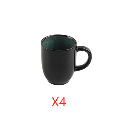 Piatto e ciotole in porcellana