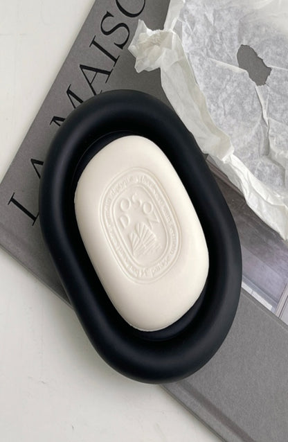 Contenitore di sapone e saponetta